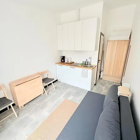 Lejlighed Quiet, Charming On Ground Floor